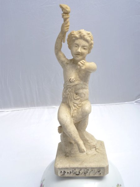 مجسمه اثر استاد سال 85